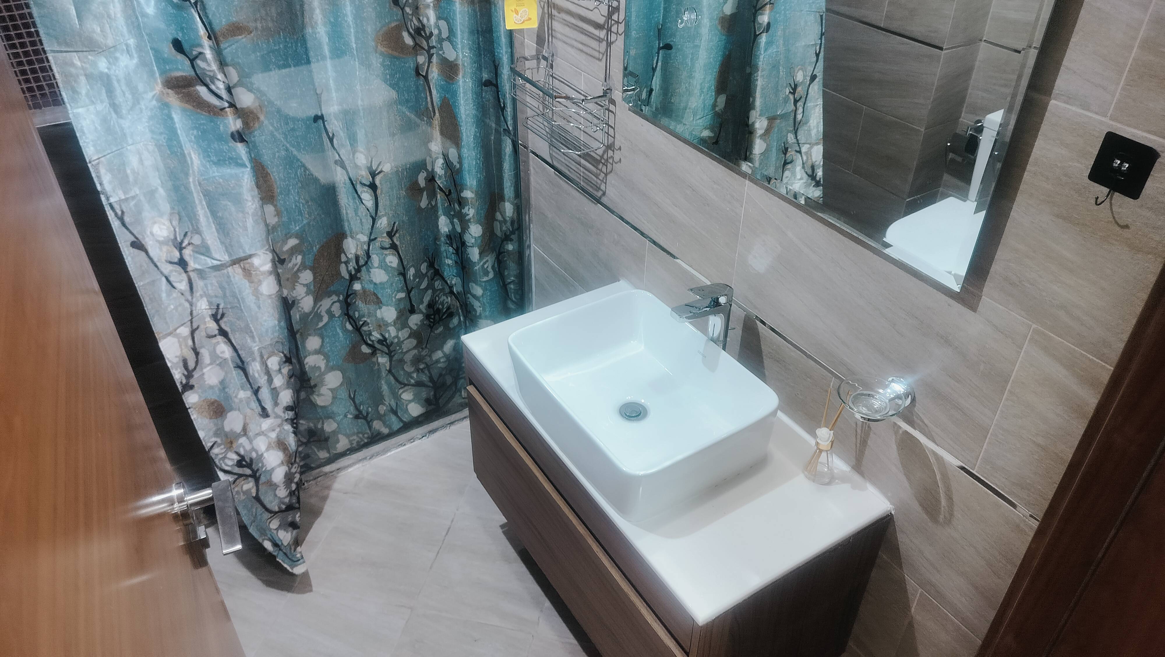 Distress 2 BHK I Fully Furnished I Ready To move thumbnail 24