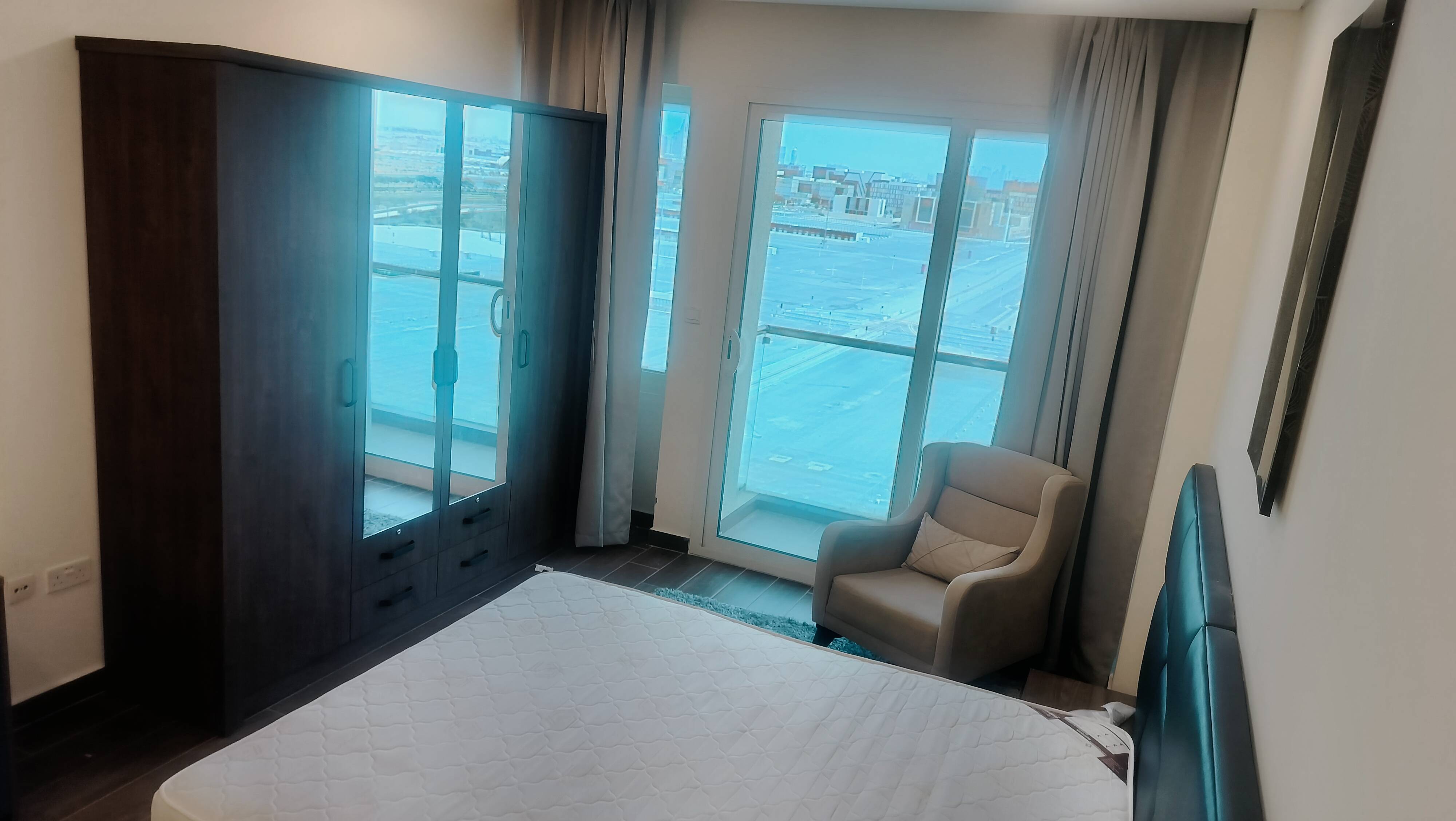 Distress 2 BHK I Fully Furnished I Ready To move thumbnail 19