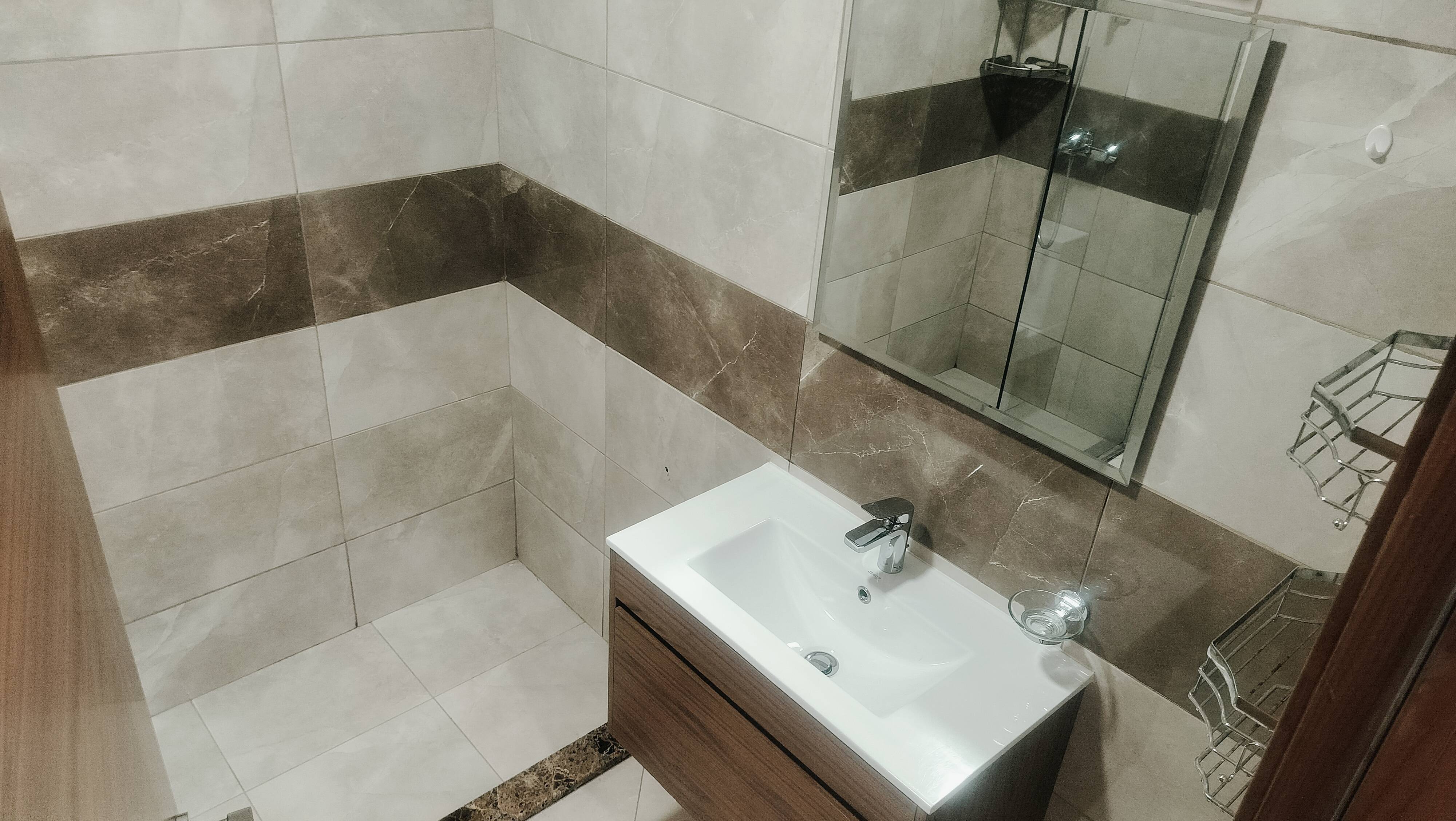 Distress 2 BHK I Fully Furnished I Ready To move thumbnail 17