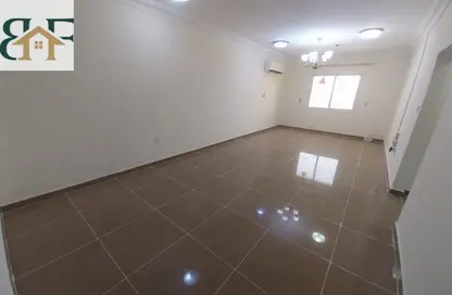 Apartment - 2 Bedrooms - 2 Bathrooms for rent in Fereej Bin Mahmoud North - Fereej Bin Mahmoud - Doha