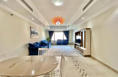 Apartment - 2 Bedrooms - 3 Bathrooms for rent in East Porto Drive - Porto Arabia - The Pearl Island - Doha