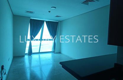 Apartment - 2 Bedrooms - 3 Bathrooms for rent in Zig Zag Tower B - Zig Zag Towers - West Bay - Doha Apartment - 2 Bedrooms - 3 Bathrooms for rent in Zig Zag Tower B - Zig Zag Towers - West Bay - Doha