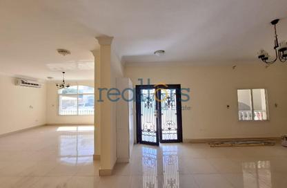 مجمع سكني - 5 غرف نوم - 5 حمامات للايجار في الروابي - الريان - الدوحة