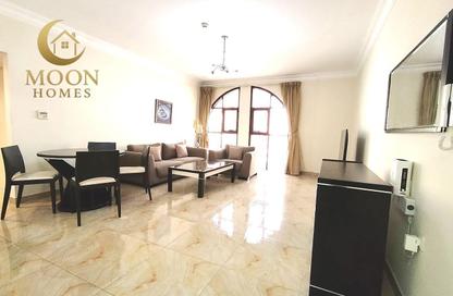 Apartment - 1 Bedroom - 1 Bathroom for rent in Umm Ghuwailina 4 - Umm Ghuwailina - Doha