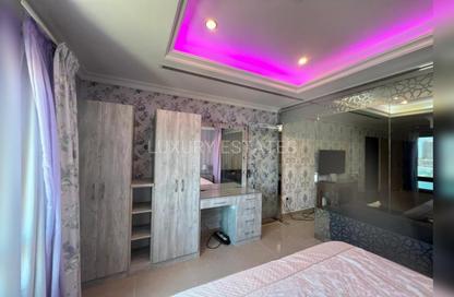 Apartment - 1 Bedroom - 1 Bathroom for sale in East Porto Drive - Porto Arabia - The Pearl Island - Doha Apartment - 1 Bedroom - 1 Bathroom for sale in East Porto Drive - Porto Arabia - The Pearl Island - Doha