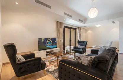 Apartment - 2 Bedrooms - 3 Bathrooms for rent in East Porto Drive - Porto Arabia - The Pearl Island - Doha