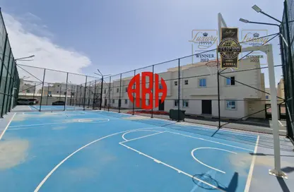 Compound - 6 Bedrooms - 7 Bathrooms for rent in Al Kheesa - Al Kheesa - Umm Salal Mohammed