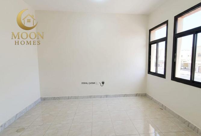 55974129 - Property Main Image