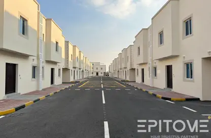 Compound - 6 Bedrooms - 6 Bathrooms for rent in Al Kheesa - Al Kheesa - Umm Salal Mohammed