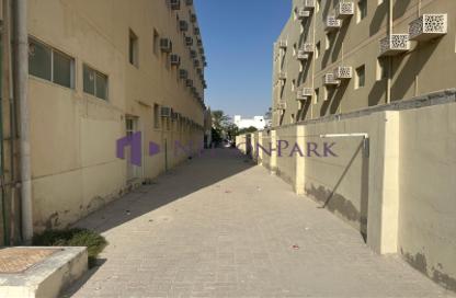 سكن عمال - استوديو - 8 حمامات للايجار في المنطقة الصناعية 5 - المنطقة الصناعية - المنطقة الصناعية - الدوحة