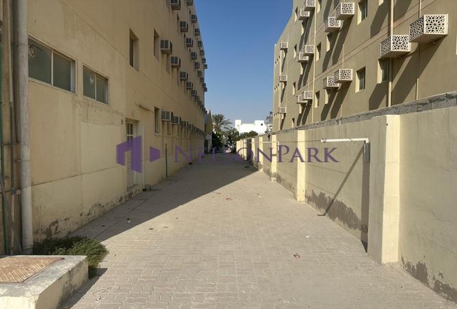 54247663 - صورة العقار 3