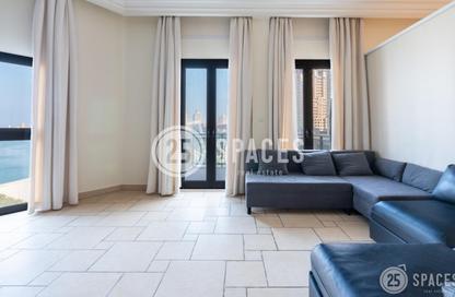 Apartment - 1 Bedroom - 2 Bathrooms for rent in Carnaval - Qanat Quartier - The Pearl Island - Doha