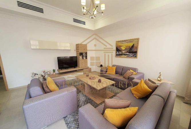 52273609 - Property Image 3