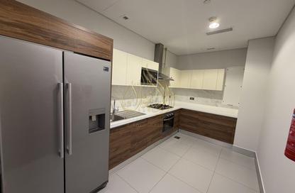 Apartment - 1 Bedroom - 2 Bathrooms for rent in Lusail Marina Heights - Marina District - Lusail