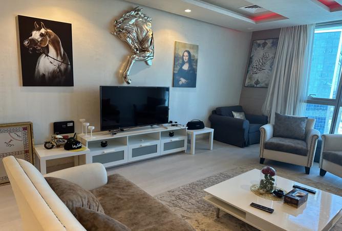 984385 - Property Image 3