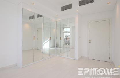 Apartment - 2 Bedrooms - 2 Bathrooms for sale in D22 - Fox Hills - Lusail