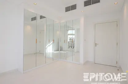 Apartment - 2 Bedrooms - 2 Bathrooms for sale in D22 - Fox Hills - Lusail