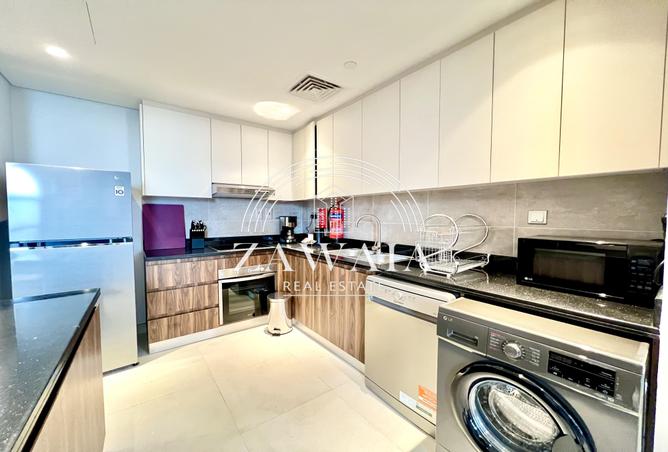 987194 - Property Image 2