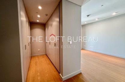 Apartment - 2 Bedrooms - 4 Bathrooms for sale in Seef Lusail Tower 1 - Seef Lusail - Lusail City - Lusail