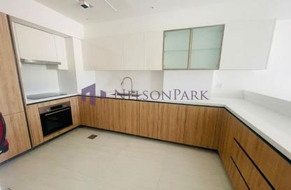 Apartment - 1 Bedroom - 2 Bathrooms for rent in Crystal Residence - Gewan Island - The Pearl Island - Doha