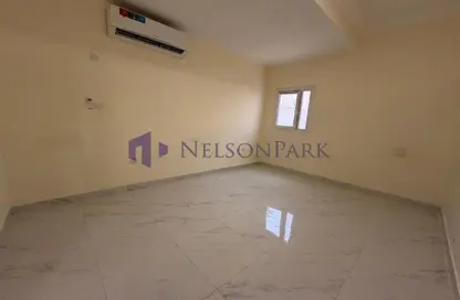 Staff Accommodation - Studio - 4 Bathrooms for rent in Al Markhiya Street - Al Markhiya - Doha