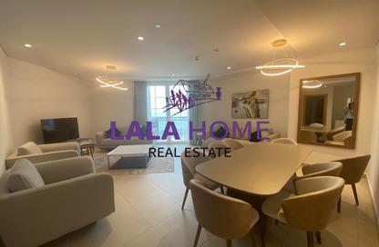 Apartment - 3 Bedrooms - 5 Bathrooms for rent in Floresta Gardens - Floresta Gardens - The Pearl Island - Doha