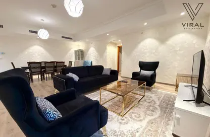 شقة - 2 غرف نوم - 3 حمامات للايجار في برج 24 - بورتو أرابيا - جزيرة اللؤلؤة - الدوحة