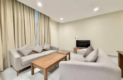 Apartment - 2 Bedrooms - 2 Bathrooms for rent in Giardino Apartments - The Pearl Island - Doha