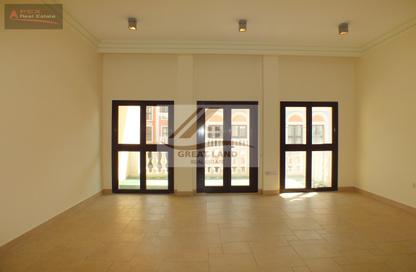 Apartment - 1 Bedroom - 2 Bathrooms for rent in Teatro - Qanat Quartier - The Pearl Island - Doha