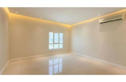 Villa - 5 Bedrooms - 6 Bathrooms for rent in Legtaifiya Lagoon - West Bay - Doha