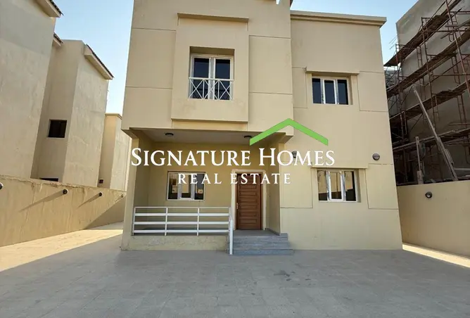 63307218 - Property Image 2