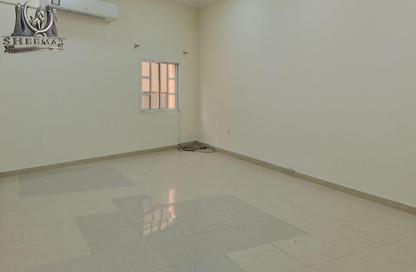 Apartment - 2 Bedrooms - 2 Bathrooms for rent in Al Sadd Road - Al Sadd - Doha Apartment - 2 Bedrooms - 2 Bathrooms for rent in Al Sadd Road - Al Sadd - Doha