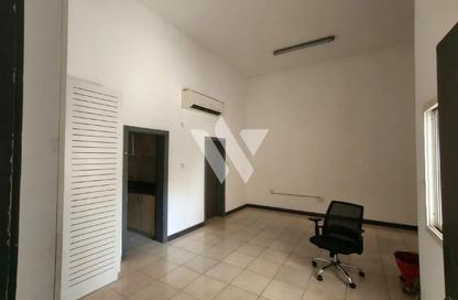 Office Space - Studio - 1 for rent in Bu Hamour Street - Abu Hamour - Doha