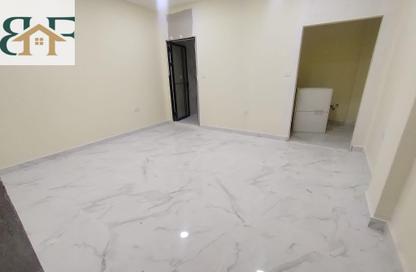Apartment - Studio - 1 Bathroom for rent in Al Nasr Street - Al Nasr - Doha Apartment - Studio - 1 Bathroom for rent in Al Nasr Street - Al Nasr - Doha