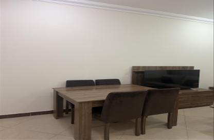 Apartment - 1 Bedroom - 1 Bathroom for rent in Old Salata - Salata - Doha