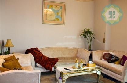 Apartment - 1 - 2 for rent in Viva West - Viva Bahriyah - The Pearl Island - Doha Apartment - 1 - 2 for rent in Viva West - Viva Bahriyah - The Pearl Island - Doha
