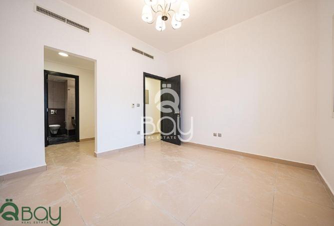 53568496 - Property Image 3