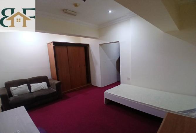 1020401 - Property Image 3