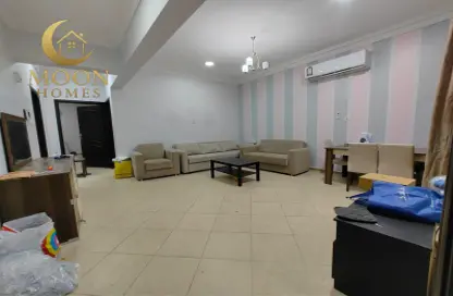 Apartment - 2 Bedrooms - 2 Bathrooms for rent in Al Mansoura - Al Mansoura - Doha