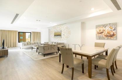 Apartment - 1 Bedroom - 2 Bathrooms for rent in East Porto Drive - Porto Arabia - The Pearl Island - Doha