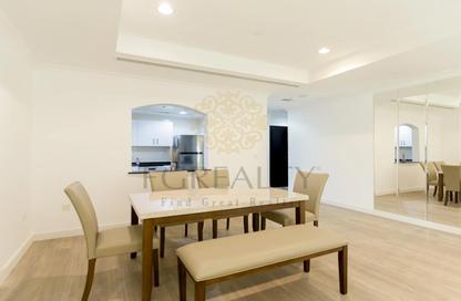 Apartment - 1 Bedroom - 2 Bathrooms for rent in East Porto Drive - Porto Arabia - The Pearl Island - Doha