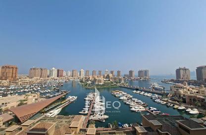 Apartment - 2 Bedrooms - 3 Bathrooms for rent in West Porto Drive - Porto Arabia - The Pearl Island - Doha