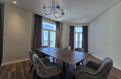 Apartment - 2 Bedrooms - 3 Bathrooms for rent in Floresta Gardens - Floresta Gardens - The Pearl Island - Doha