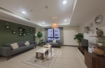 Apartment - 1 Bedroom - 2 Bathrooms for rent in West Porto Drive - Porto Arabia - The Pearl Island - Doha