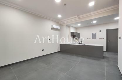 Apartment - 2 Bedrooms - 3 Bathrooms for rent in Bin Omran - Fereej Bin Omran - Doha