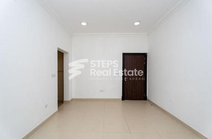 Compound - 6 Bedrooms - 5 Bathrooms for rent in Umm Salal Ali - Umm Salal Ali - Doha