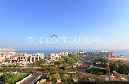 Apartment - 2 Bedrooms - 3 Bathrooms for rent in Viva East - Viva Bahriyah - The Pearl Island - Doha