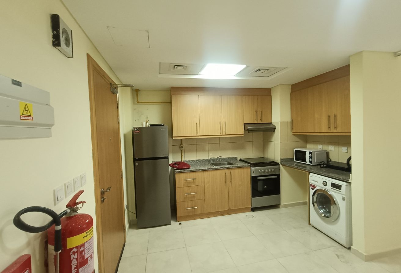 Fully Furnished Studio|Including Bills|With Balcon thumbnail 8