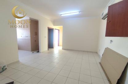 Apartment - 2 Bedrooms - 2 Bathrooms for rent in Salaja Street - Doha Al Jadeed - Doha Apartment - 2 Bedrooms - 2 Bathrooms for rent in Salaja Street - Doha Al Jadeed - Doha