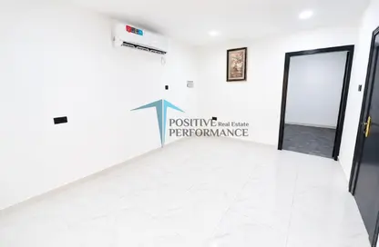 Apartment - 1 Bedroom - 1 Bathroom for rent in Al Kheesa - Al Kheesa - Umm Salal Mohammed